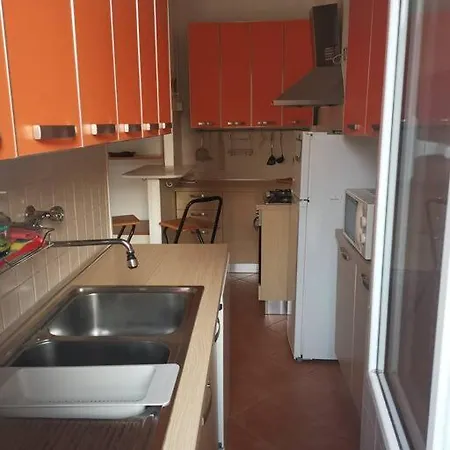Tra Mare E Centro Apartament *