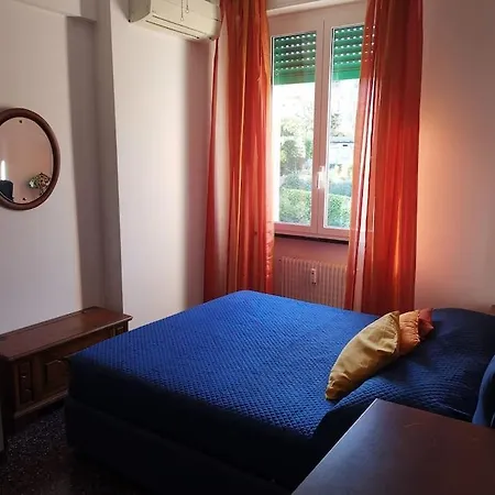 Tra Mare E Centro جنوة